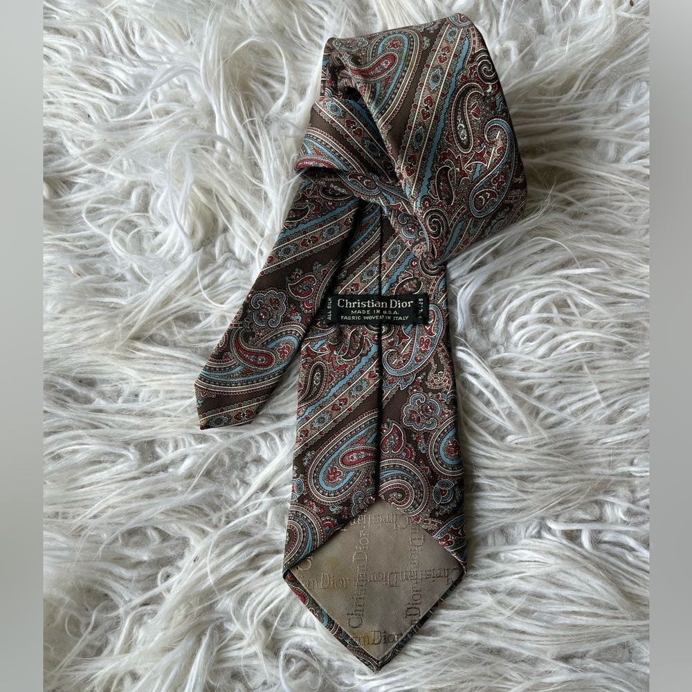 Vintage Christian Dior ⭐️Monsieur Paisley ⭐️100% silk neck tie - Picture 2 of 3
